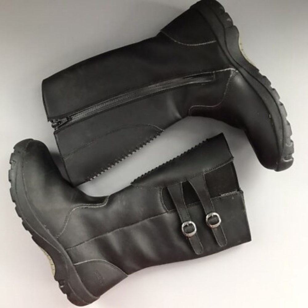 Girls Keen Black Waterproof Boots 1 (Little Girl) EUC Winter Boots All Weather